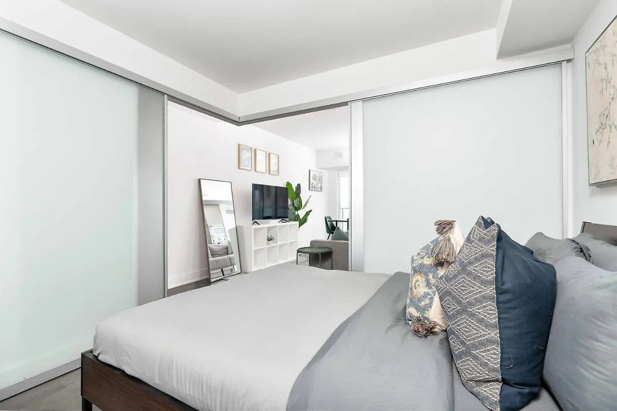 アパート Spacious And Central 1Br In Heart Of Downtown トロント カナダ